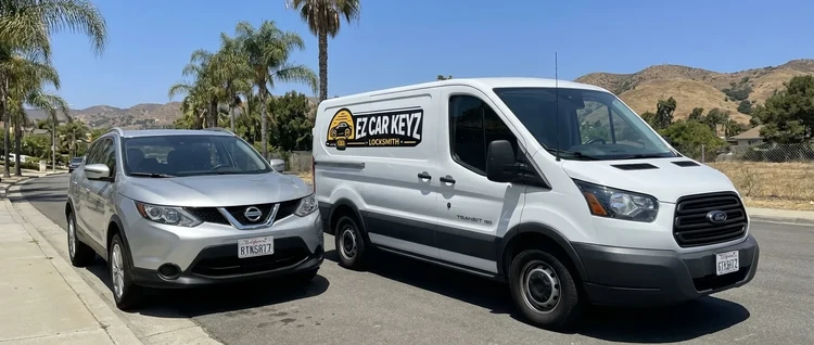 Nissan Pathfinder mobile car key service by EZ Car Keyz in San Diego County
