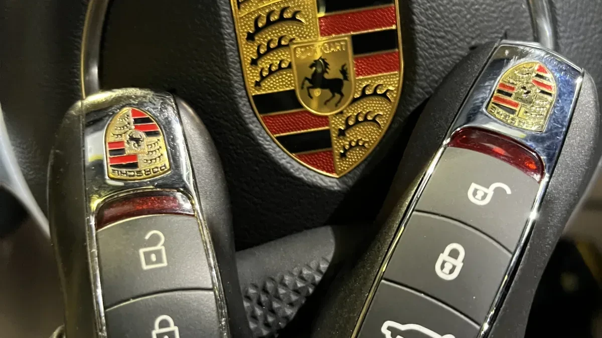Certified auto locksmith servicing 2013 Porsche 911 in Carlsbad CA