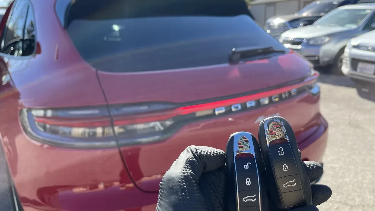 Lost 2005 Porsche Boxster key replacement by EZ Car Keyz in Poway CA