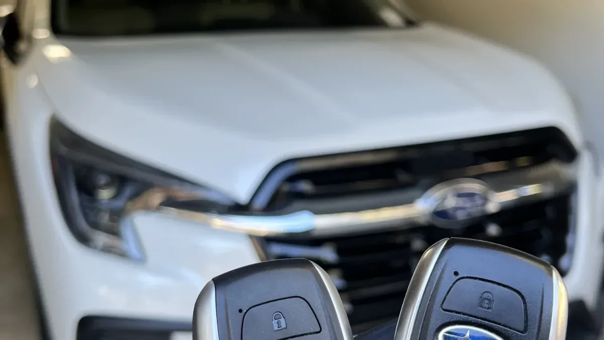 Emergency 2016 Subaru Legacy car key service in Rancho Bernardo CA