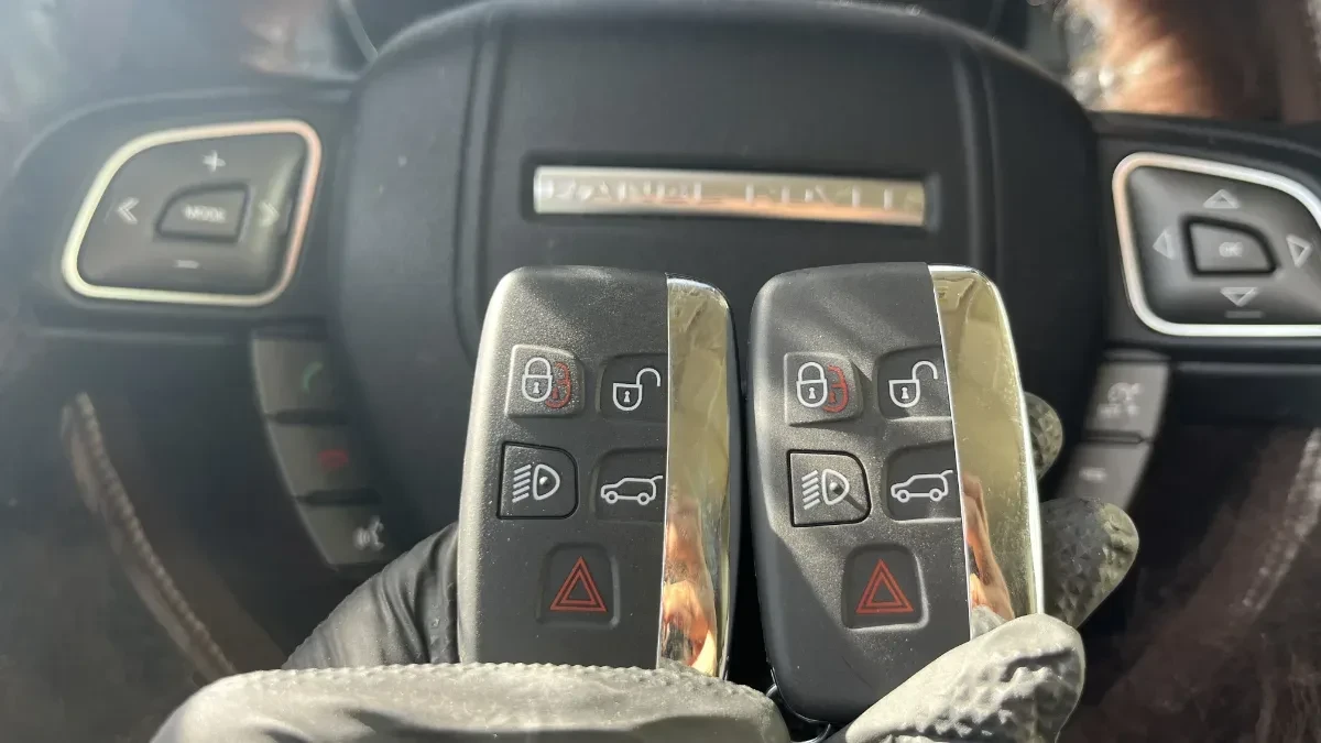 Insured mobile locksmith working on 1999 Subaru Outback in National City CA