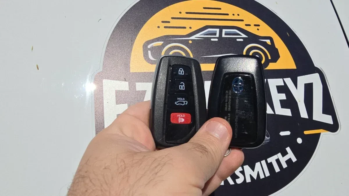 All keys lost service for 2005 Toyota Highlander by EZ Car Keyz Spring Valley CA