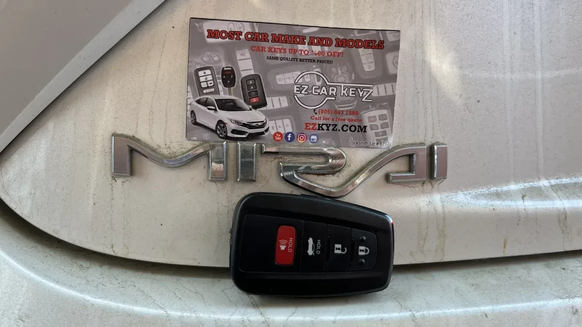 On-site 2024 Toyota Highlander car key programming in El Cajon CA