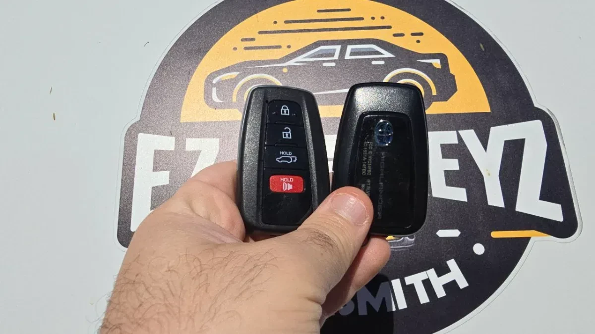 On-site 2004 Toyota Sienna car key programming in San Diego CA