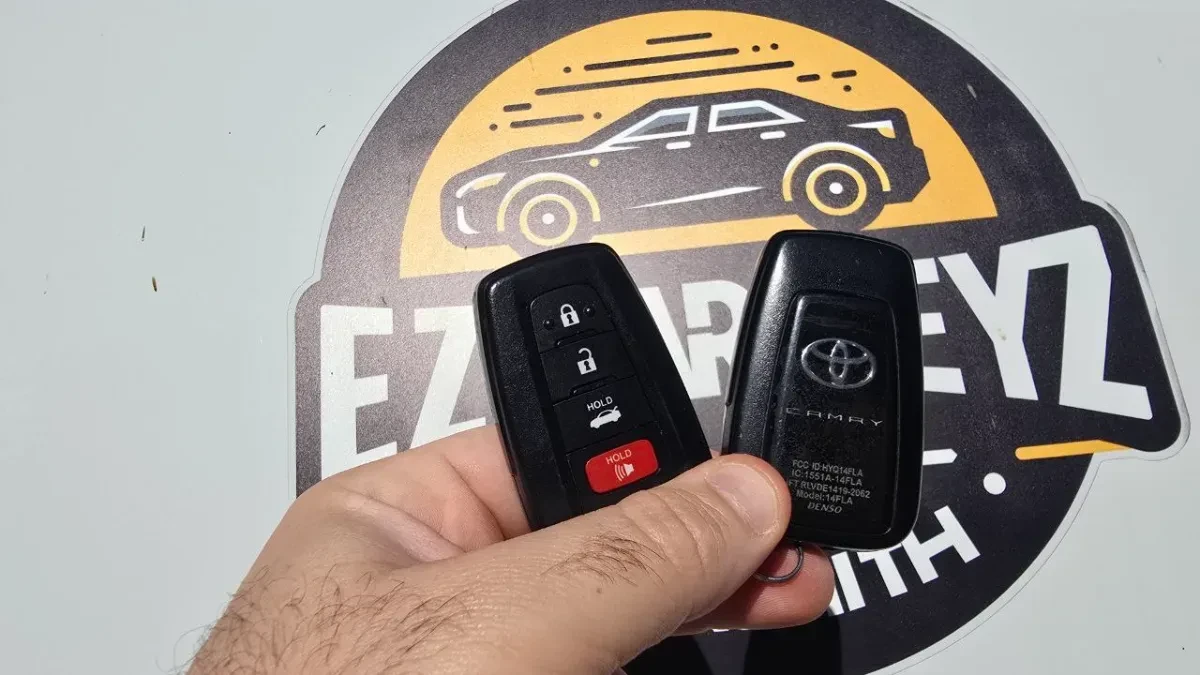 Emergency 2016 Toyota Sienna car key service in Vista CA