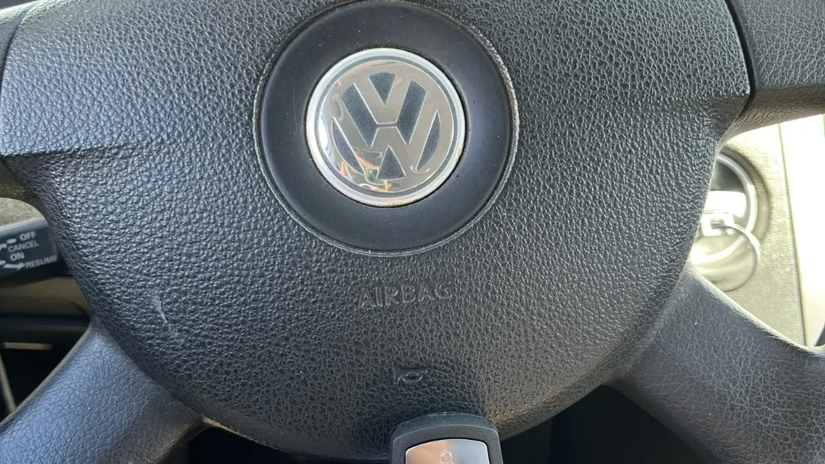 2007 Volkswagen EOS Affordable Key Replacement - EZ Car Keyz Imperial Beach Certified auto locksmith servicing 2007 Volkswagen EOS in Imperial Beach CA