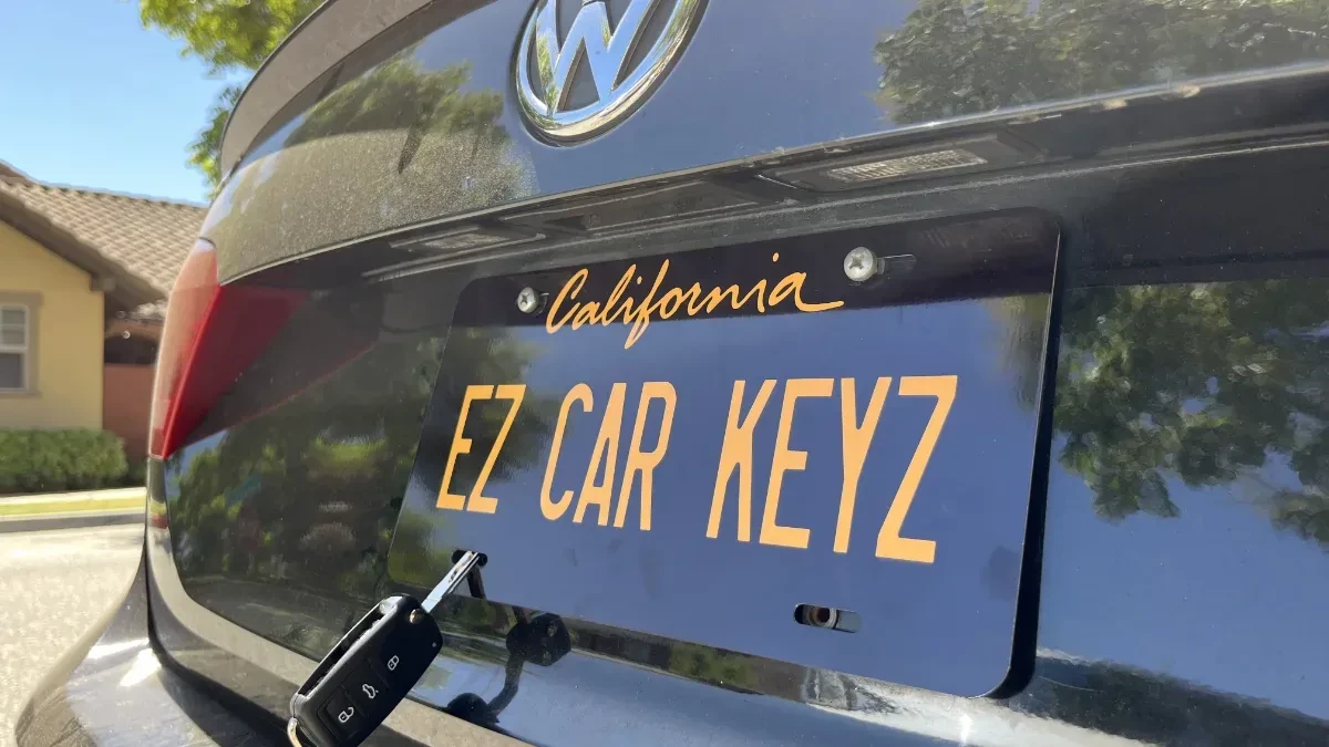 Licensed locksmith replacing 2008 Volkswagen EOS key in Fallbrook CA