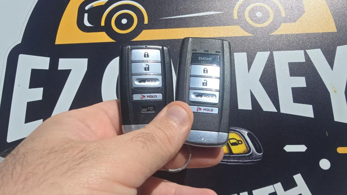 Insured mobile locksmith working on 2015 Acura ILX in Ventura CA