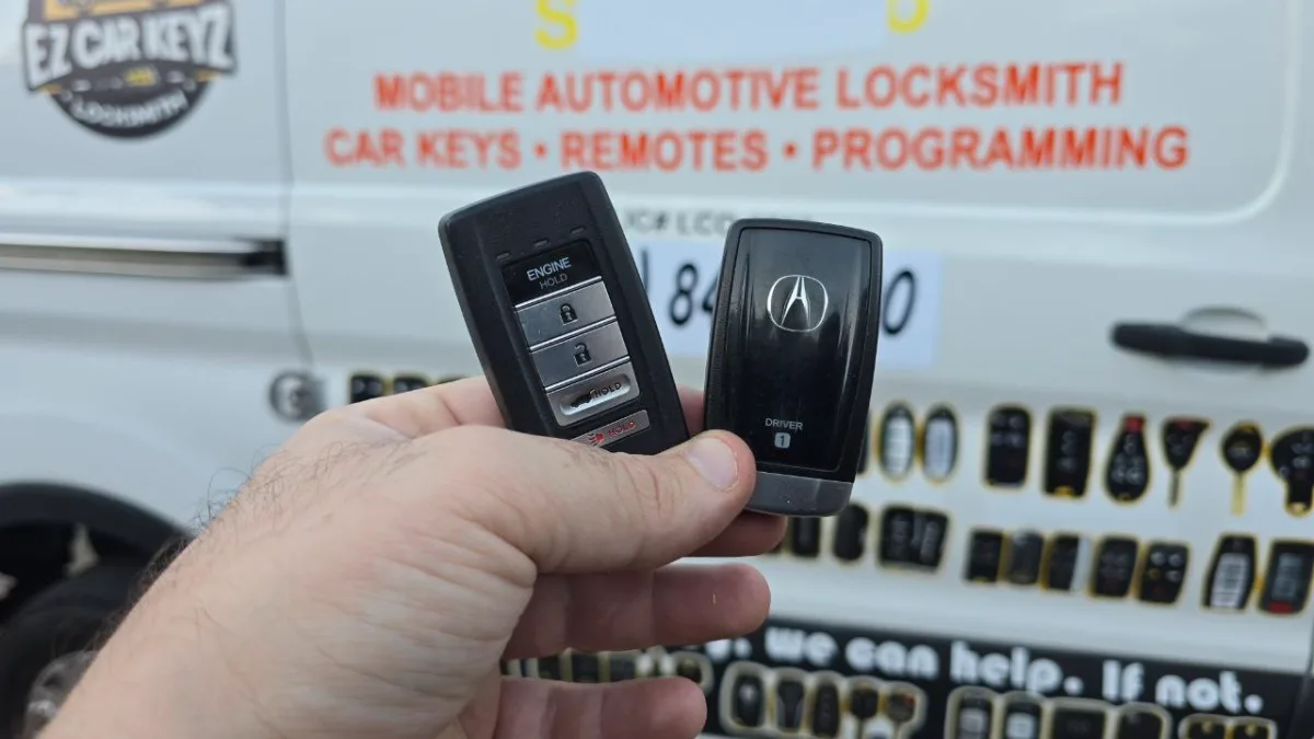 Low cost 2002 Acura MDX car key service by EZ Car Keyz Oxnard CA
