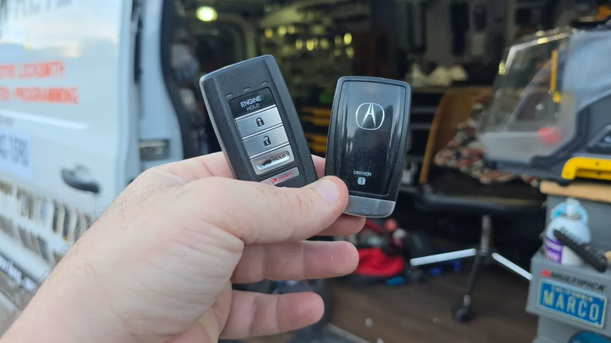 Mobile 1998 Acura RL key replacement at your location in Santa Barbara CA