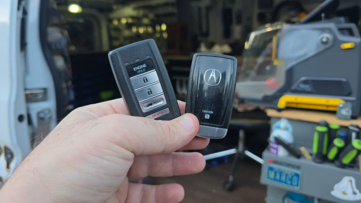 2007 Acura RL key replacement at half the dealer price in Ventura CA