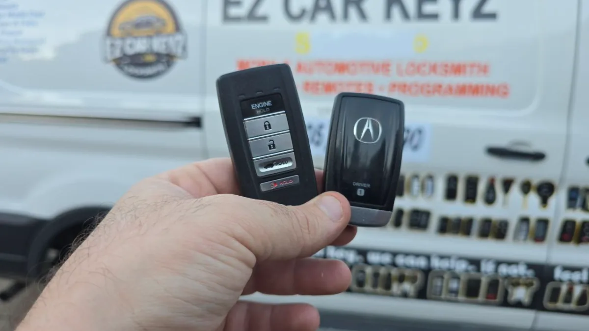 Certified auto locksmith servicing 2008 Acura TL in Ventura CA