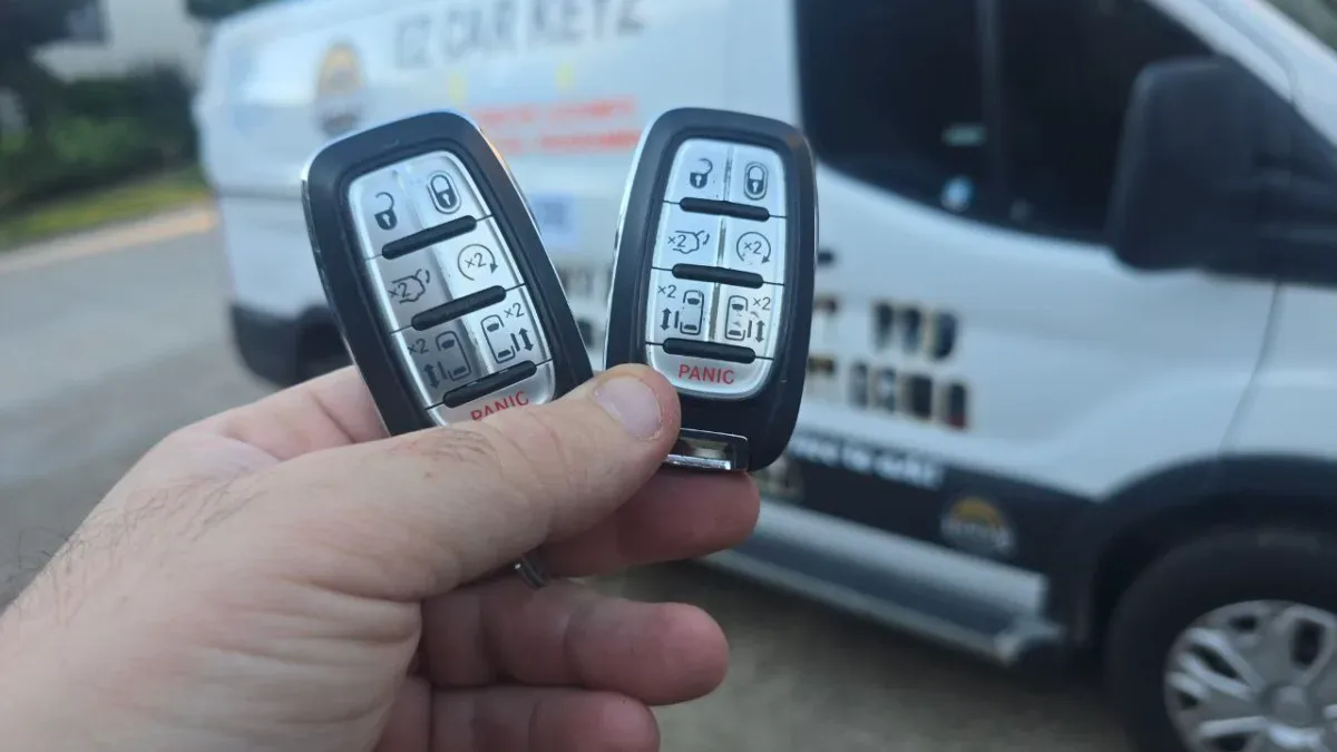 Same-day 2004 Chrysler Pt Cruiser key replacement in Oxnard CA