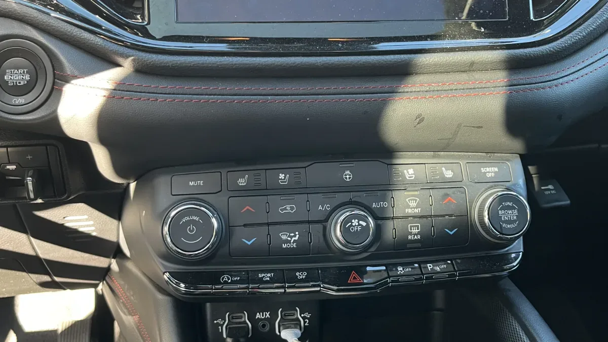 2011 Dodge Dakota Affordable Key Replacement - EZ Car Keyz Thousand Oaks All keys lost service for 2011 Dodge Dakota by EZ Car Keyz Thousand Oaks CA