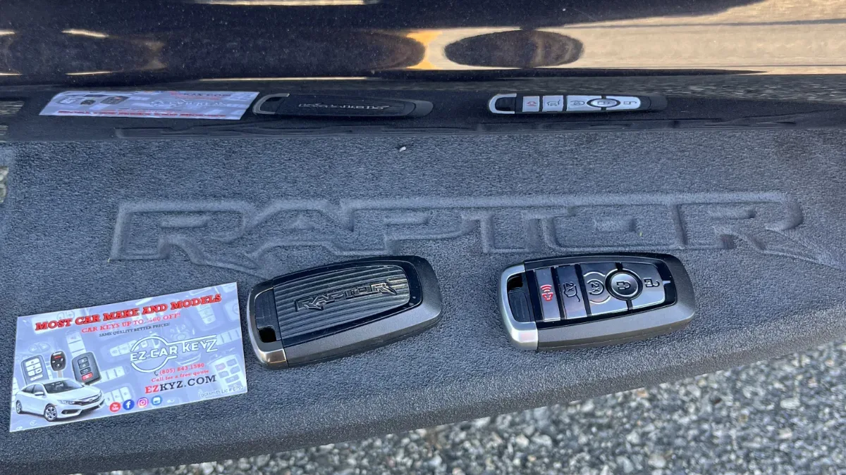 2000 Ford Crown Victoria key replaced in your driveway in Oxnard CA