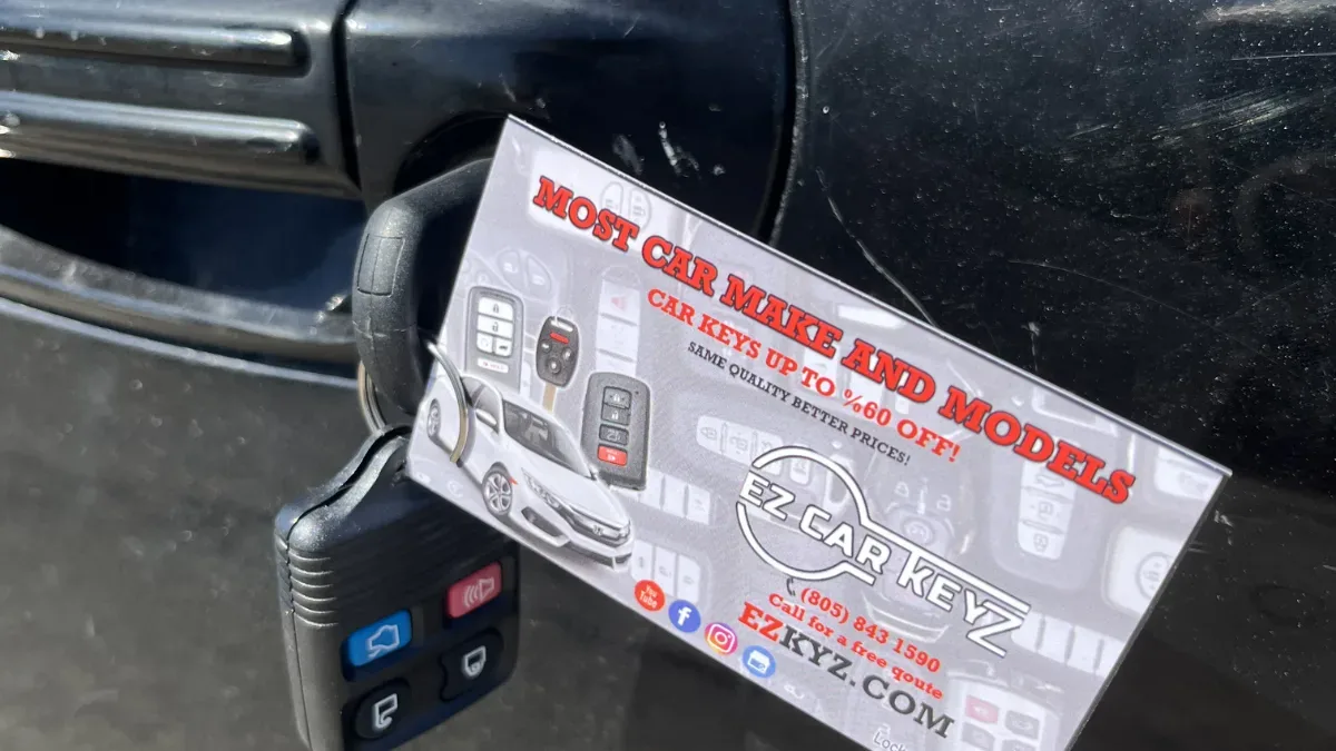 Emergency 2010 Ford Crown Victoria car key service in Ventura CA
