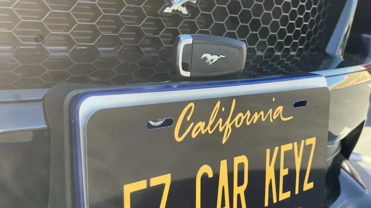 2005 Ford Expedition key made with no spare by EZ Car Keyz Oxnard CA