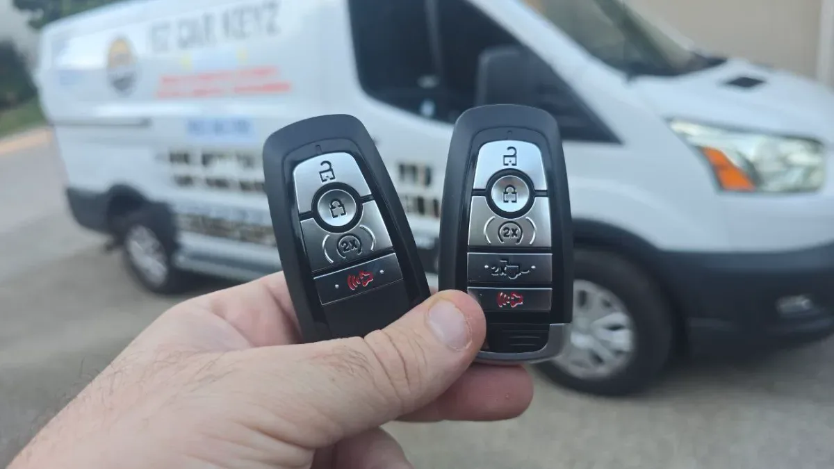 Mobile 1996 Ford Explorer key replacement at your location in Ventura CA