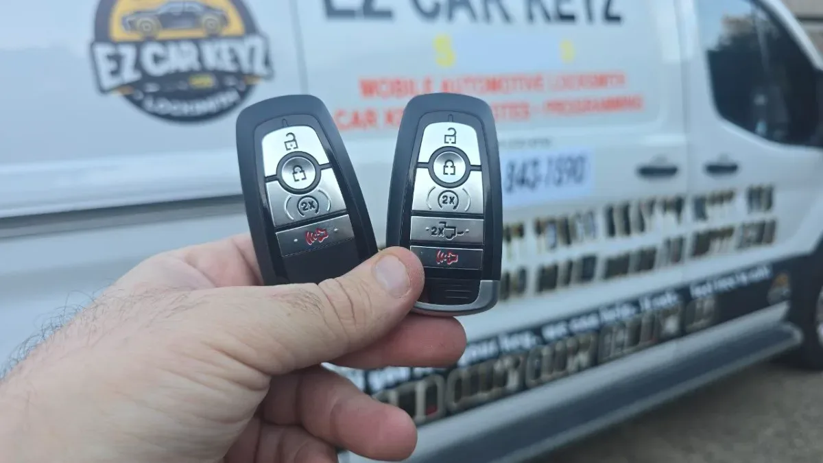 On-site 1998 Ford Explorer car key programming in Ventura CA