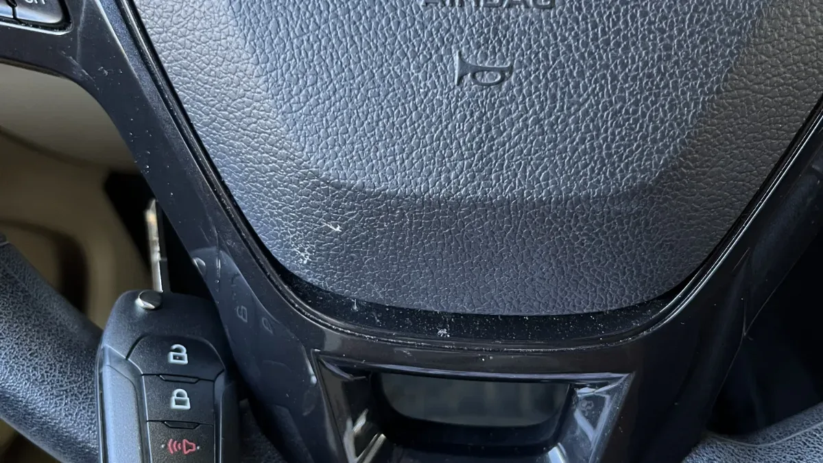 Certified auto locksmith servicing 2012 Ford Fiesta in Oxnard CA