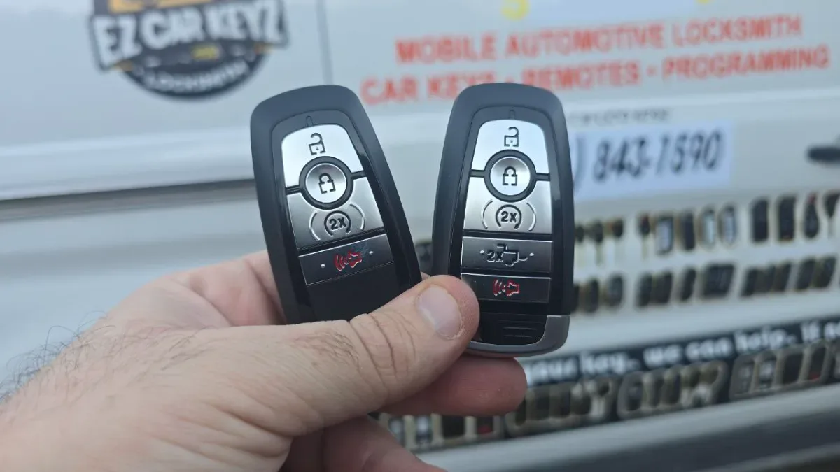 Emergency 2015 Ford Taurus car key service in Oxnard CA
