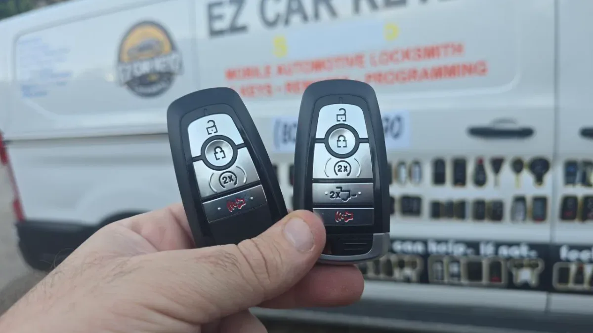 Insured mobile locksmith working on 2017 Ford Taurus in Oxnard CA