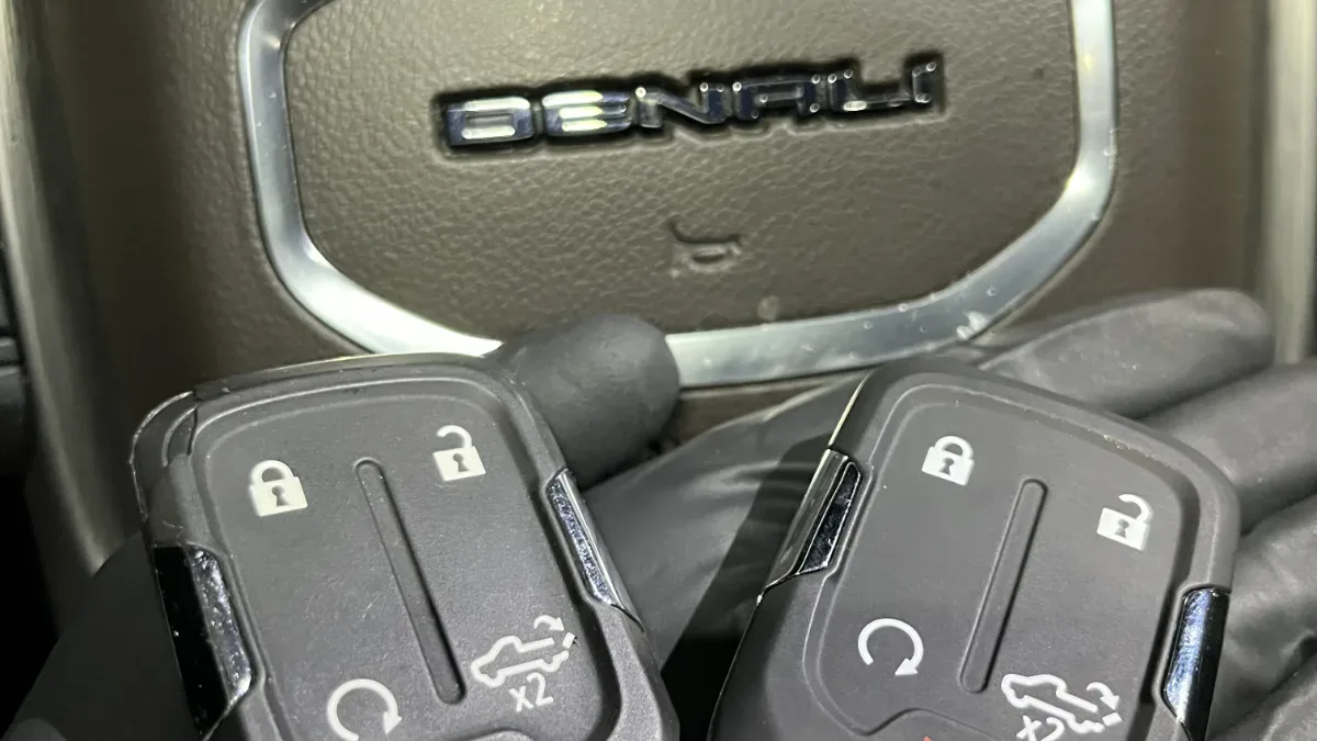 All keys lost service for 2007 GMC Acadia by EZ Car Keyz Simi Valley CA
