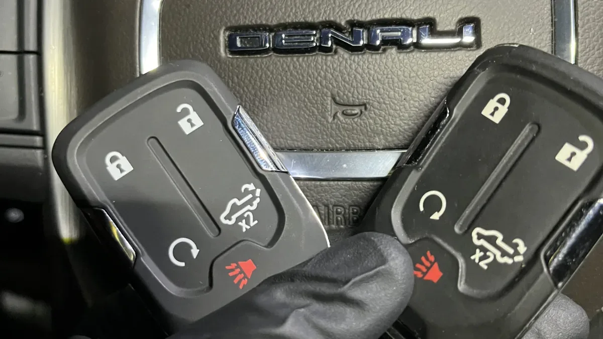 Lost 2015 GMC Yukon Xl key replacement by EZ Car Keyz in Thousand Oaks CA
