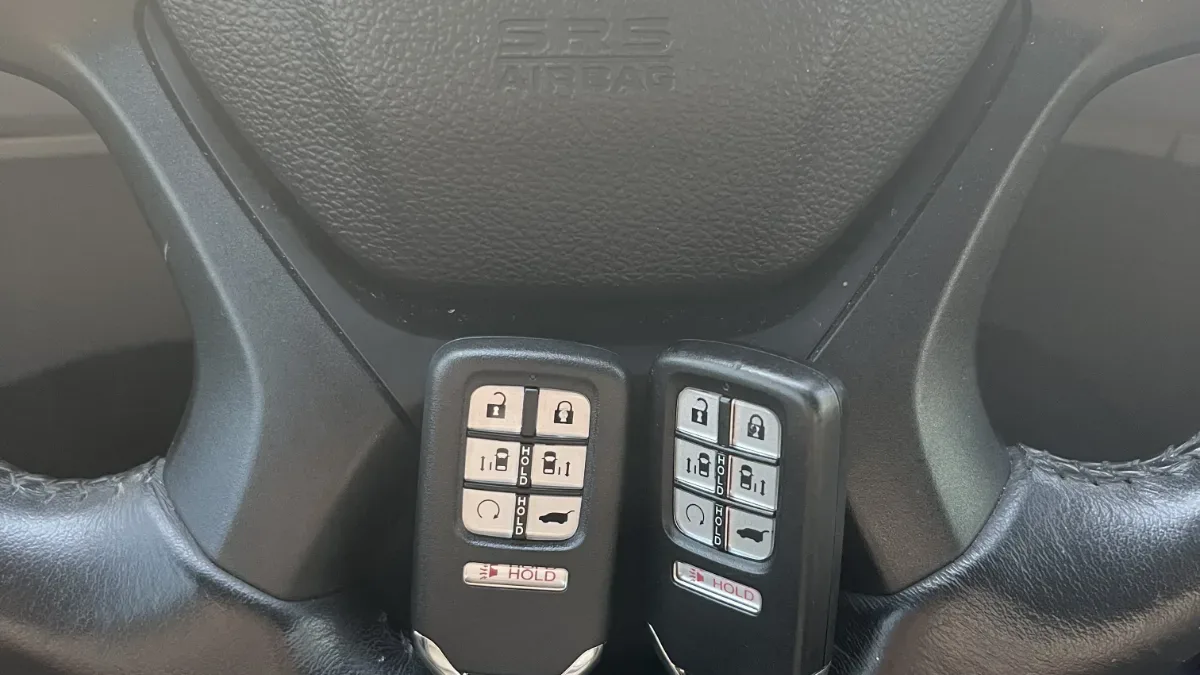 Insured mobile locksmith working on 2009 Honda Element in Santa Barbara CA
