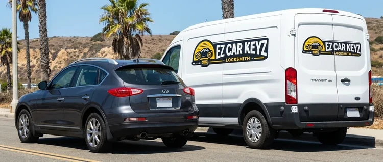 Infiniti EX35 mobile car key service by EZ Car Keyz in Ventura County