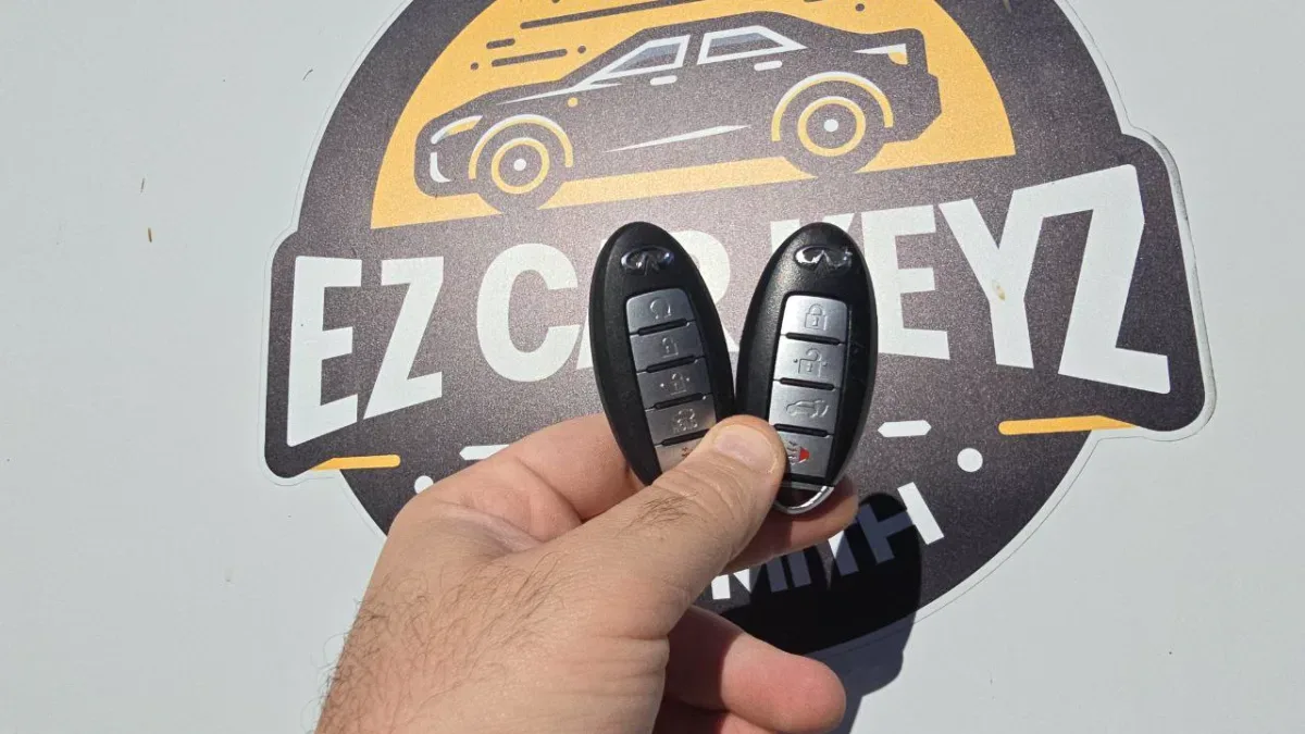 Insured mobile locksmith working on 2016 Infiniti Q70 in Oxnard CA