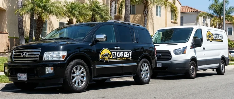 Infiniti QX56 mobile car key service by EZ Car Keyz in Ventura County