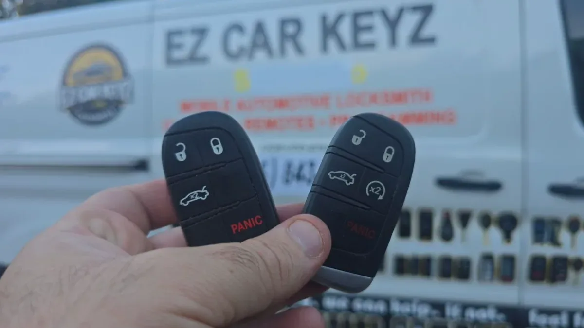 Emergency 2005 Jeep Liberty car key service in Ojai CA