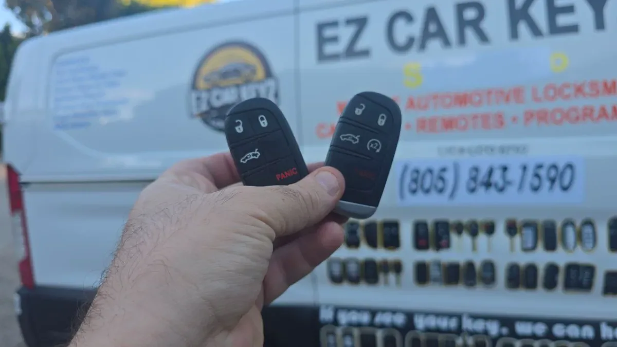 Licensed locksmith replacing 2009 Jeep Liberty key in Ojai CA