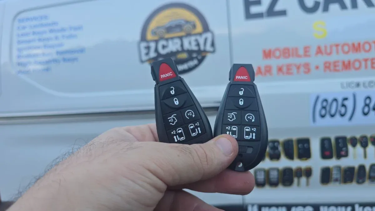 2017 Jeep Renegade key made with no spare by EZ Car Keyz Ventura CA