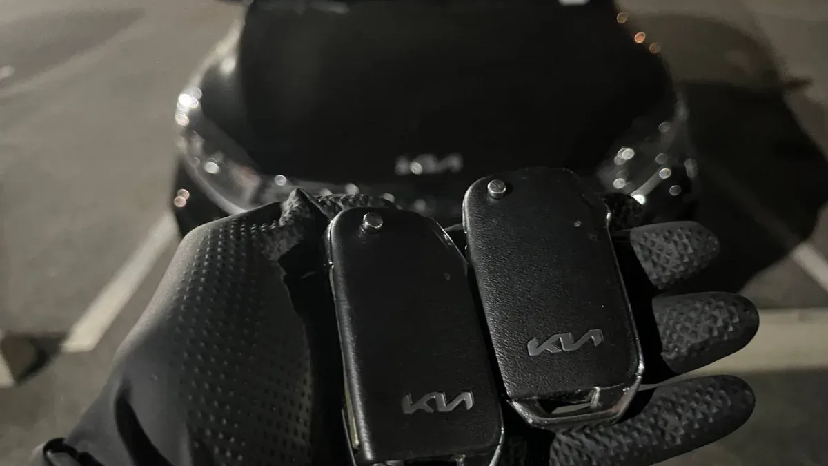 Same-day 2009 Kia RIO key replacement in Santa Barbara CA