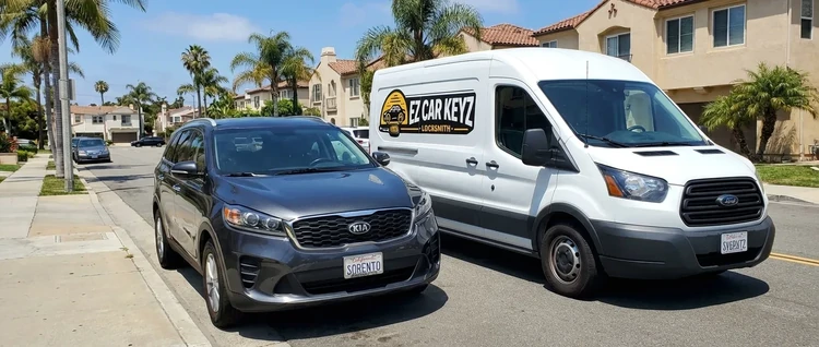 Kia Sorento mobile car key service by EZ Car Keyz in Ventura County