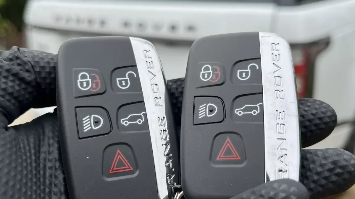 Insured mobile locksmith working on 2020 Land Rover Range Rover in Santa Barbara CA