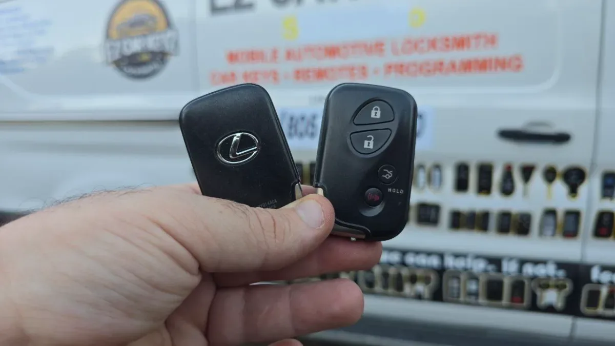 Certified auto locksmith servicing 2002 Lexus IS in Moorpark CA