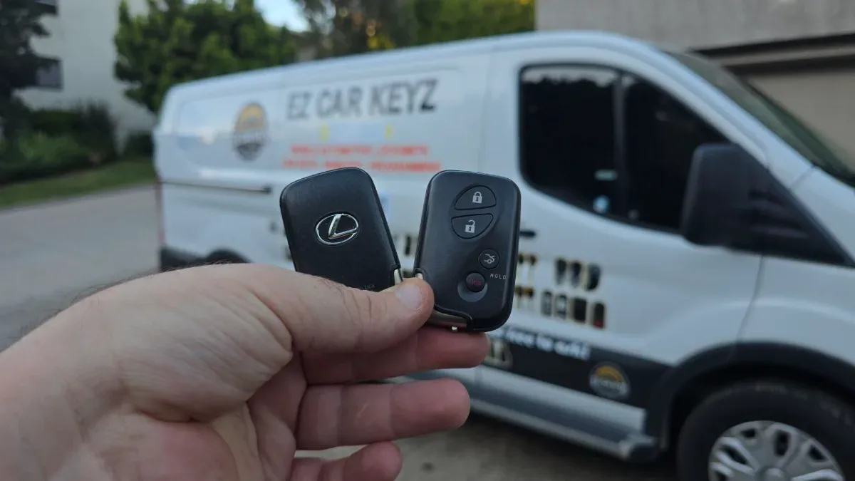 Low cost 2002 Lexus LS car key service by EZ Car Keyz Montecito CA