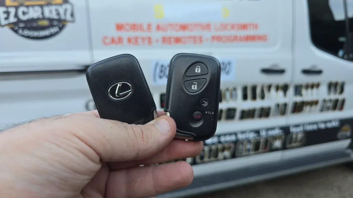 Insured mobile locksmith working on 2008 Lexus LX in Ventura CA