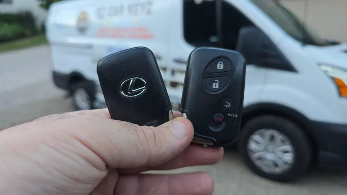 Same-day 2015 Lexus RX key replacement in Ventura CA