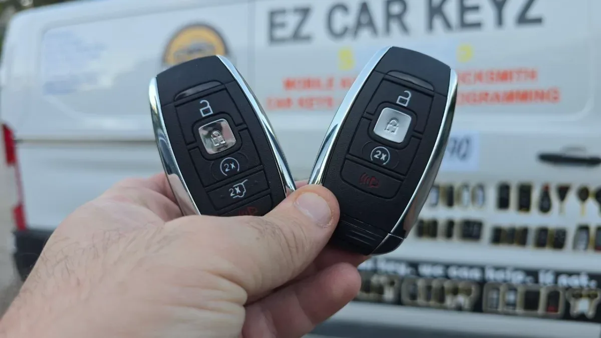 1999 Lincoln Continental key replacement at half the dealer price in Ventura CA