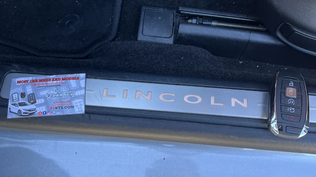 Mobile 2024 Lincoln Corsair key replacement at your location in Oxnard CA