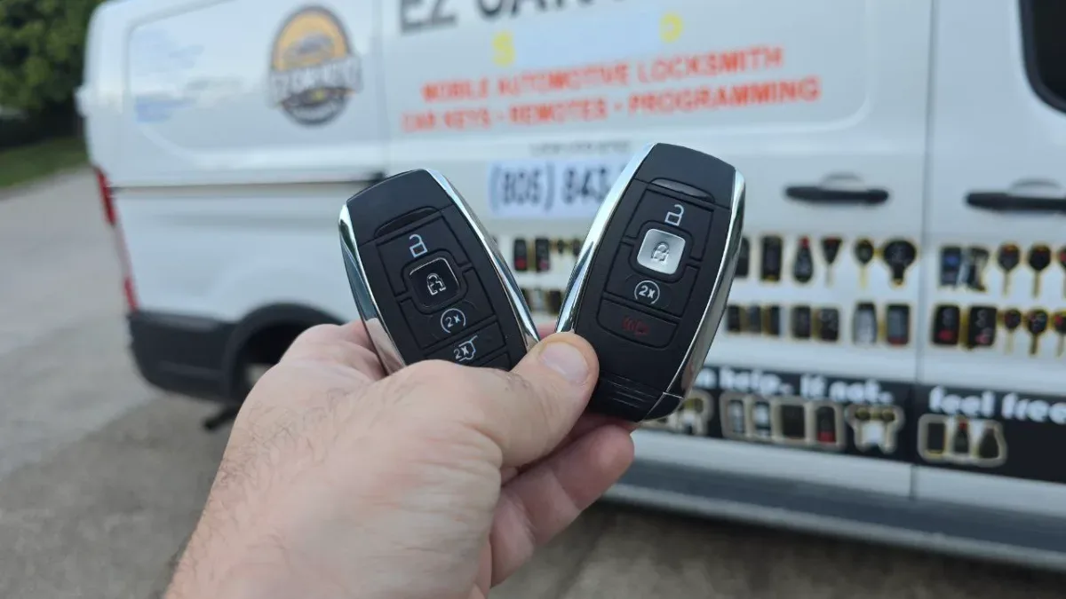 Same-day 2010 Lincoln MKT key replacement in Thousand Oaks CA