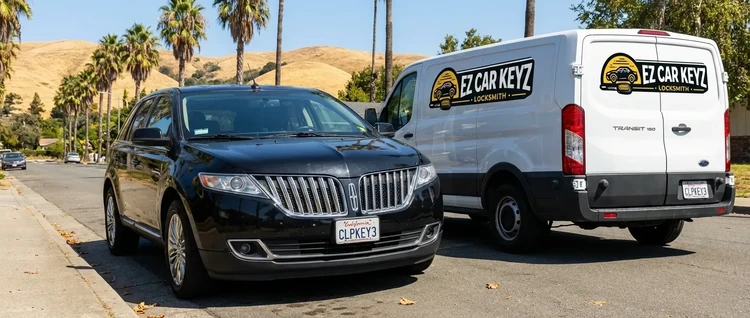 Lincoln MKX mobile car key service by EZ Car Keyz in Ventura County