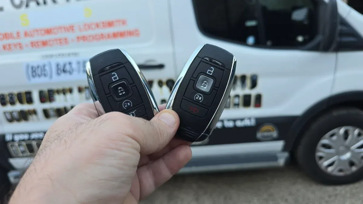 2002 Lincoln Navigator key replaced in your driveway in Santa Barbara CA