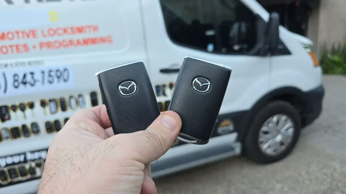 Mobile 2008 Mazda CX-7 key replacement at your location in Oxnard CA