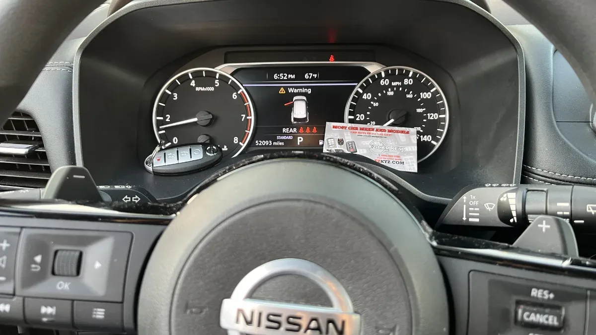 Mobile 2004 Nissan Quest key replacement at your location in Thousand Oaks CA