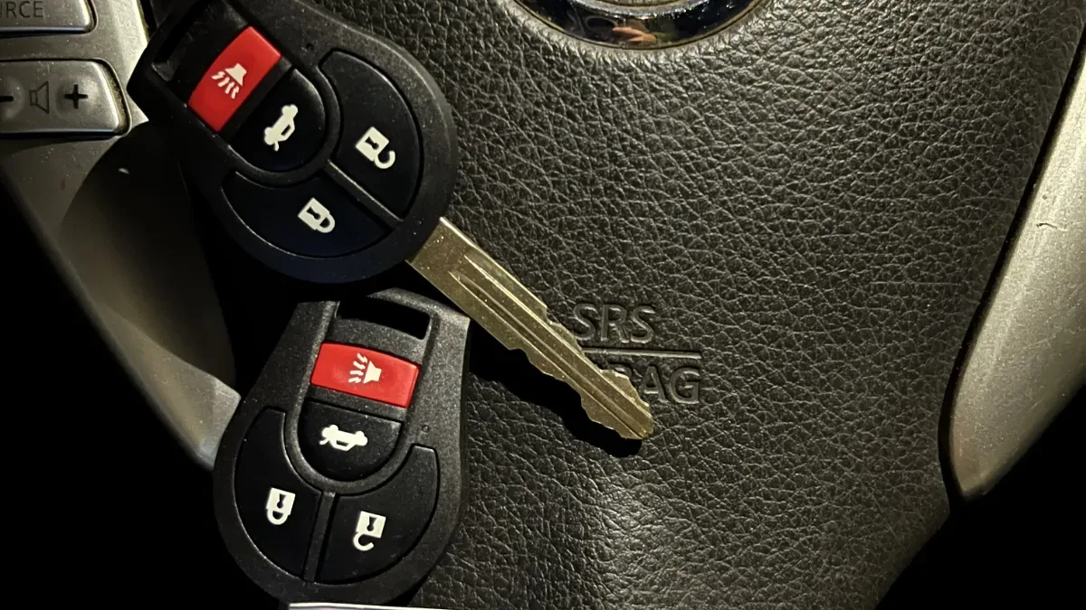 Lost 2016 Nissan Versa key replacement by EZ Car Keyz in Ventura CA